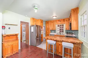 20 Zemery Ln, Waynesville, NC 28786 - Photo 10