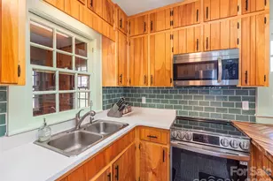 20 Zemery Ln, Waynesville, NC 28786 - Photo 12