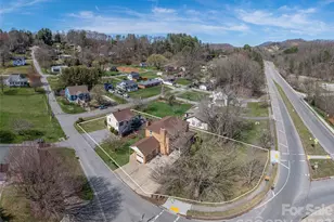 20 Zemery Ln, Waynesville, NC 28786 - Photo 40