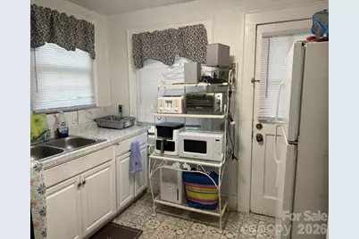 4932 Jane Avenue, Charlotte, NC 28269 - Photo 6