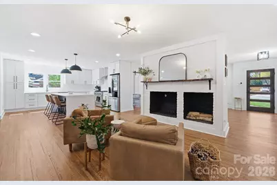 1016 Regency Drive, Charlotte, NC 28211 - Photo 12