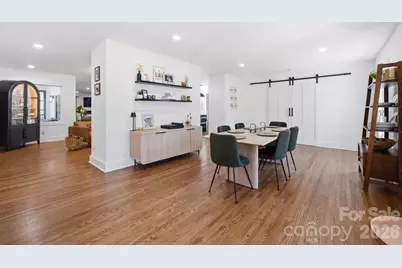 1016 Regency Drive, Charlotte, NC 28211 - Photo 4