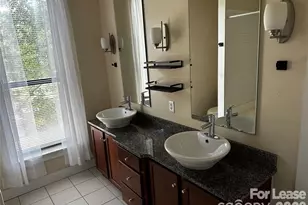 3435 Spencer St, Charlotte, NC 28205 - Photo 4