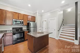 3435 Spencer St, Charlotte, NC 28205 - Photo 6