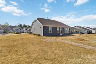 4331 Moxie Wy, Charlotte, NC 28215 - Photo 26