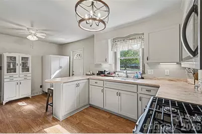 2008 Kings Road, Shelby, NC 28150 - Photo 12