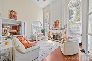 6215 Glencairn Ct, Charlotte, NC 28269 - Photo 10