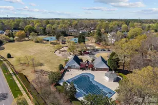 6215 Glencairn Ct, Charlotte, NC 28269 - Photo 46