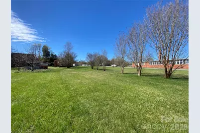 705 E Main Street, Cleveland, NC 27013 - Photo 8