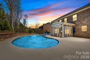 921 Rock Forest Way, Fort Mill, SC 29707 - Photo 2