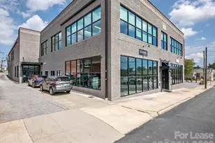 101 Allen Street E, Hendersonville, NC 28792 - Photo 1