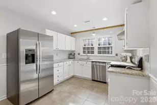 1311 Somersby Ln, Matthews, NC 28105 - Photo 12