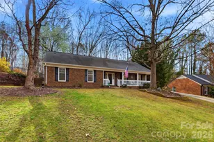 1311 Somersby Ln, Matthews, NC 28105 - Photo 2