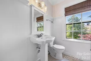 130 N Mulberry St, Statesville, NC 28677 - Photo 36