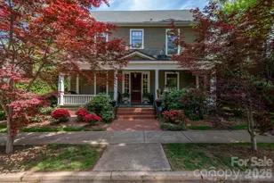 130 N Mulberry St, Statesville, NC 28677 - Photo 1