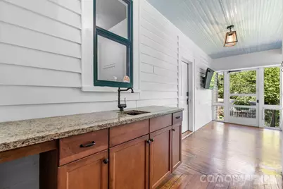 130 N Mulberry Street, Statesville, NC 28677 - Photo 32