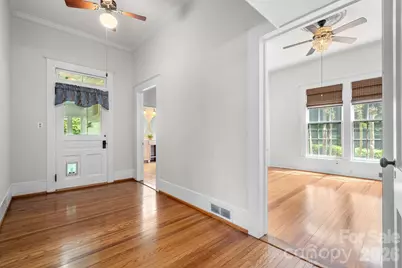 130 N Mulberry Street, Statesville, NC 28677 - Photo 22