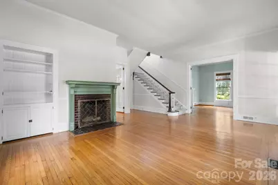 130 N Mulberry Street, Statesville, NC 28677 - Photo 8