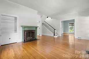 130 N Mulberry St, Statesville, NC 28677 - Photo 8