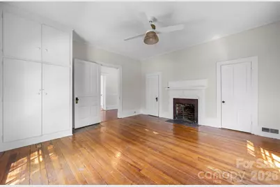 130 N Mulberry Street, Statesville, NC 28677 - Photo 34