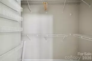 701 E 8th St, Charlotte, NC 28202 - Photo 24