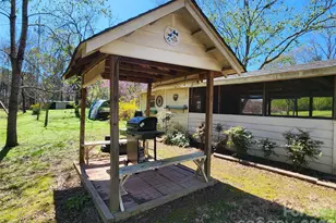 217 St John St, Dallas, NC 28034 - Photo 30