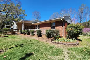 217 St John St, Dallas, NC 28034 - Photo 6