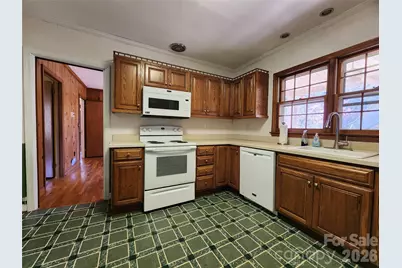 217 Saint John Street, Dallas, NC 28034 - Photo 8