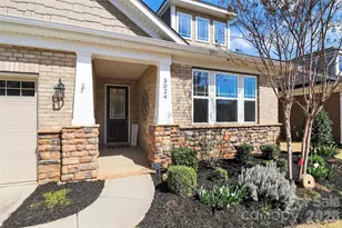 3024 Marchers Trace Dr, Charlotte, NC 28227 - Photo 2