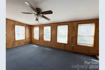 1709 Acorn Avenue, Hudson, NC 28638 - Photo 10