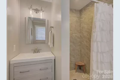 6526 Wheeler Drive, Charlotte, NC 28211 - Photo 20