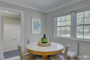 6526 Wheeler Dr, Charlotte, NC 28211 - Photo 10