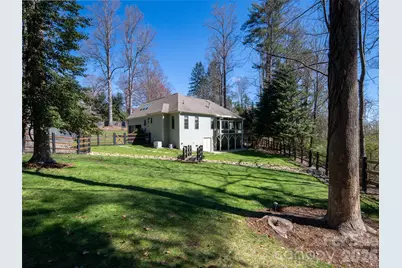 1916 Laurel Park Highway, Hendersonville, NC 28739 - Photo 34