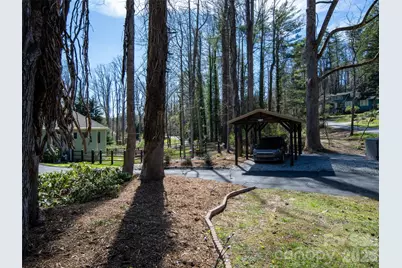 1916 Laurel Park Highway, Hendersonville, NC 28739 - Photo 44