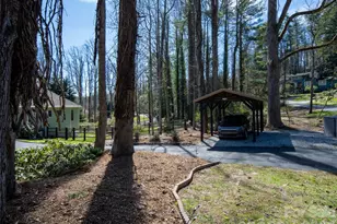 1916 Laurel Park Hwy, Hendersonville, NC 28739 - Photo 44