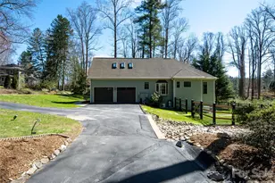 1916 Laurel Park Hwy, Hendersonville, NC 28739 - Photo 42