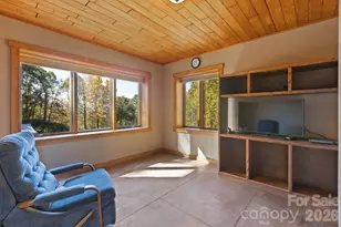 97 Old Cv Rd, Black Mountain, NC 28711 - Photo 26