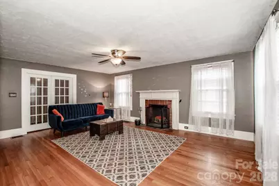 416 S Race Street, Statesville, NC 28677 - Photo 8