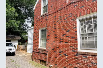 416 S Race Street, Statesville, NC 28677 - Photo 6