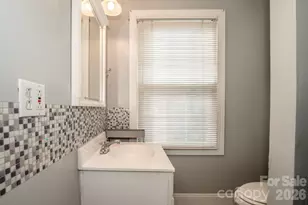 416 S Race St, Statesville, NC 28677 - Photo 22