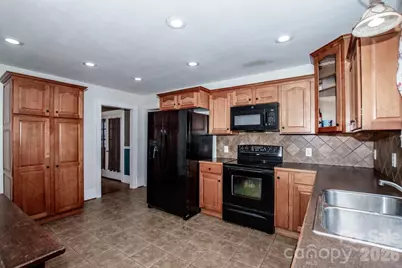 416 S Race Street, Statesville, NC 28677 - Photo 20