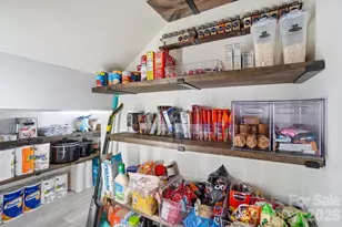 546 River View Dr, Lowell, NC 28098 - Photo 22