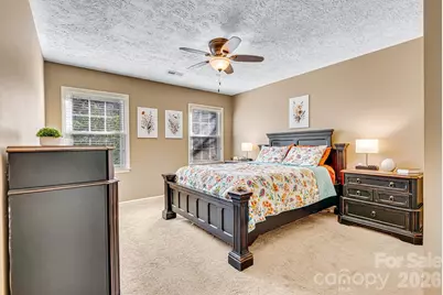 929 43rd Avenue Court NE, Hickory, NC 28601 - Photo 16