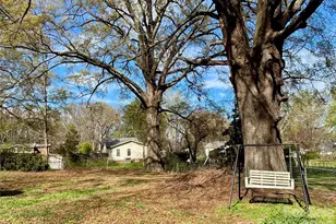 214 W Maine Ave, Bessemer City, NC 28016 - Photo 10