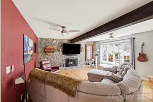 27 Spring Hill Cir, Arden, NC 28704 - Photo 8