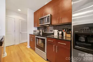 210 N Church St, Charlotte, NC 28202 - Photo 12