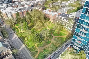 210 N Church St, Charlotte, NC 28202 - Photo 2