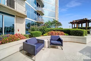 210 N Church St, Charlotte, NC 28202 - Photo 32