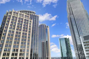 210 N Church St, Charlotte, NC 28202 - Photo 4