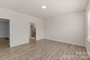 4048 Home Grown Wy, Lake Wylie, SC 29710 - Photo 18